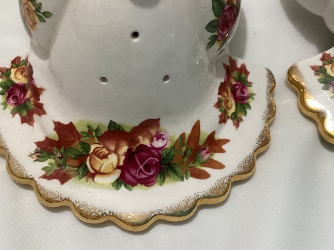 ロイヤルアルバートオールドカントリーローズ　ソルト&ペッパー、キャンディポット