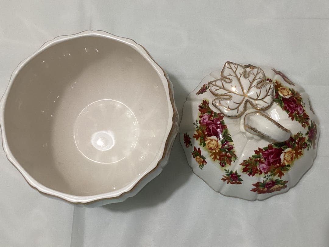 ロイヤルアルバートオールドカントリーローズ　ソルト&ペッパー、キャンディポット