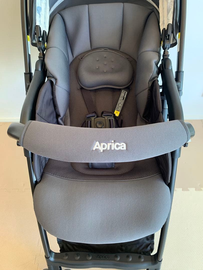 美品　Aprica カルーンエアーメッシュ AB型
