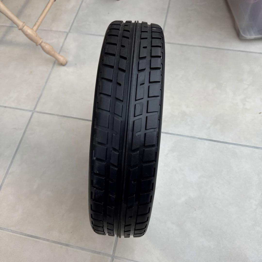 ホイールデザイン 掛時計 シルバー 赤