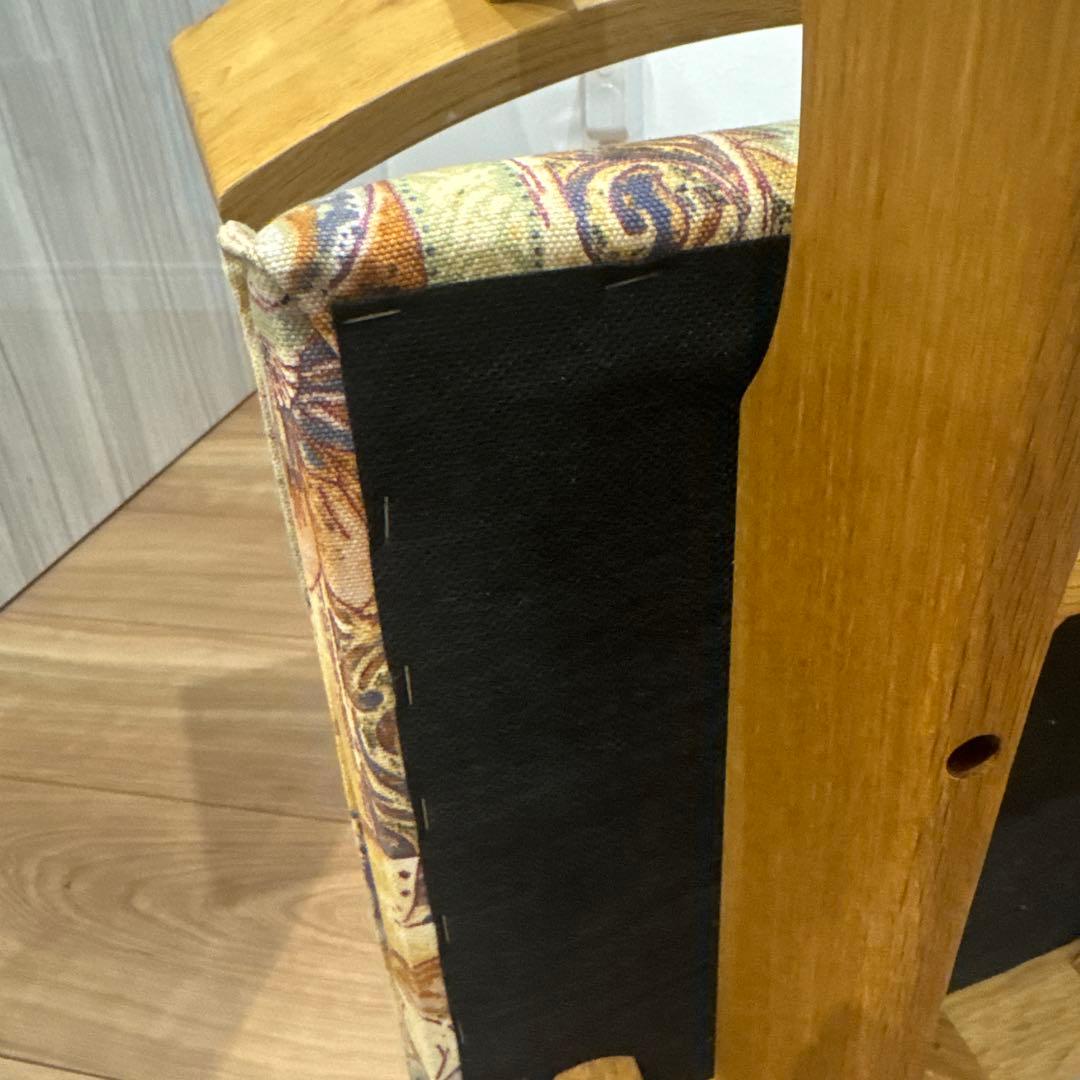 ナチュラルウッド バースツール 花柄クッション　飛騨産業