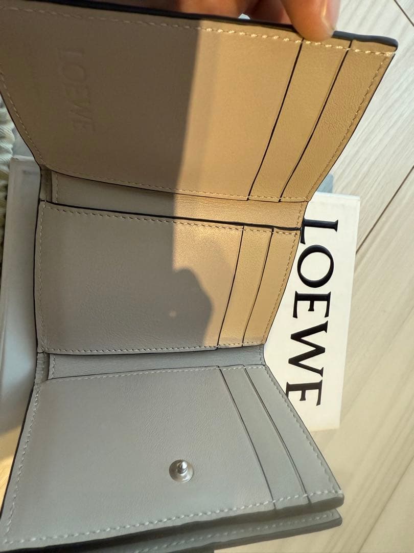LOEWE 三つ折り財布 グリーン