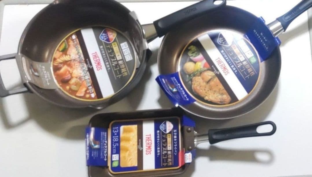 未使用　サーモス　フライパンセット　ガス火専用　デュラブルコートシリーズ