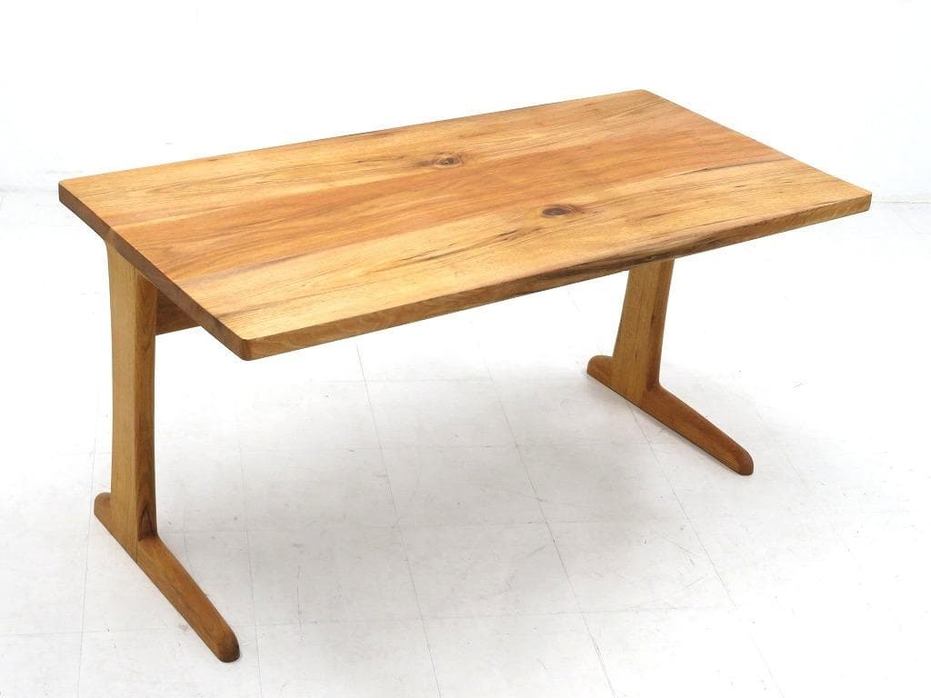 展示品　チェスナット材　無垢材　オイル仕上げ　デスク　書斎机　勉強机　北欧　高級