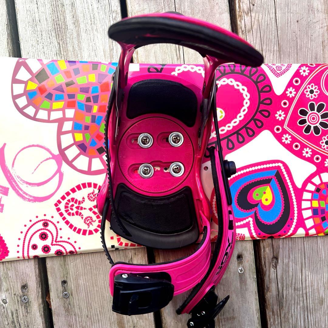 AIRWALK かわいいハート柄レディース スノーボード140㎝ビンディング付き