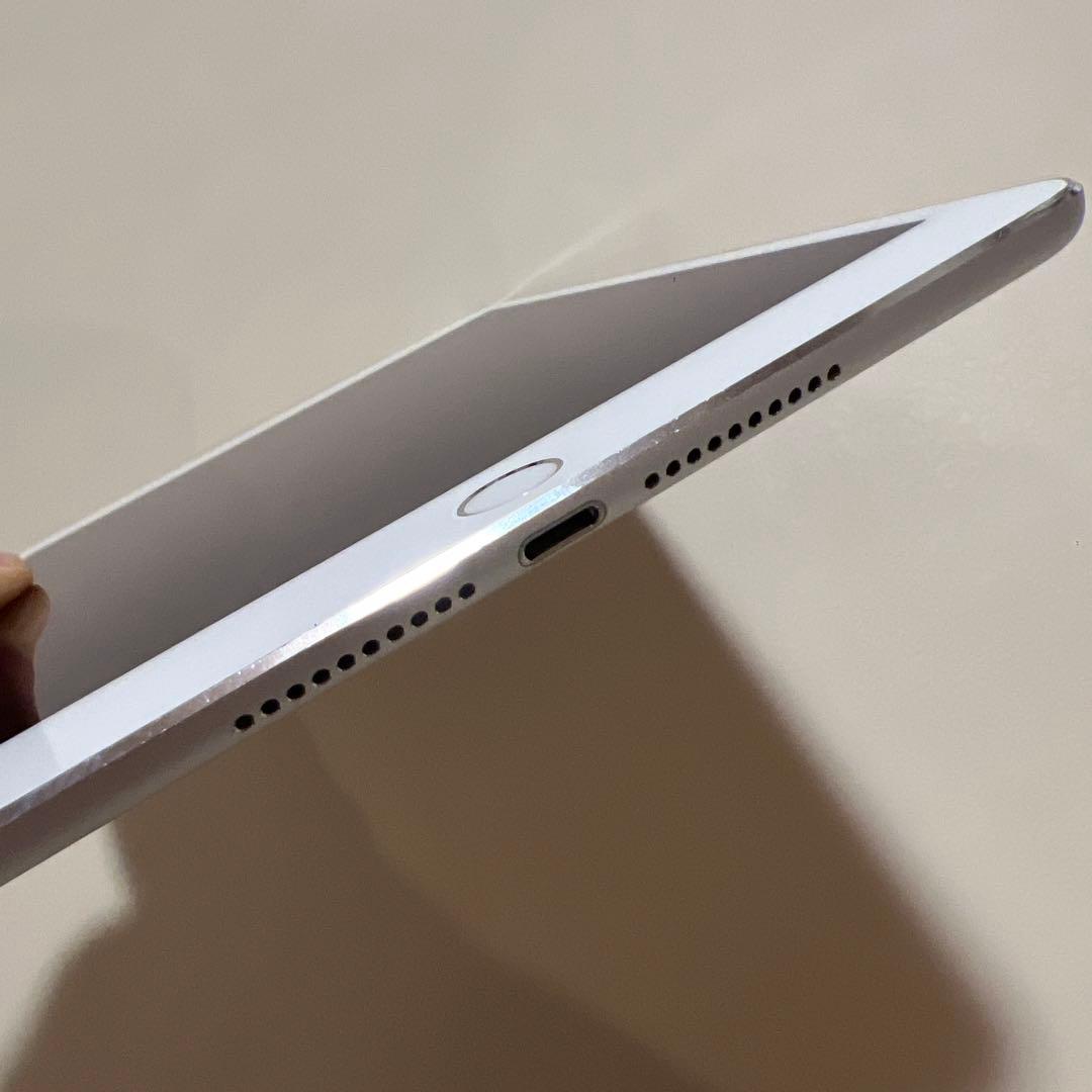 iPad本体 iPad mini 4 128GB