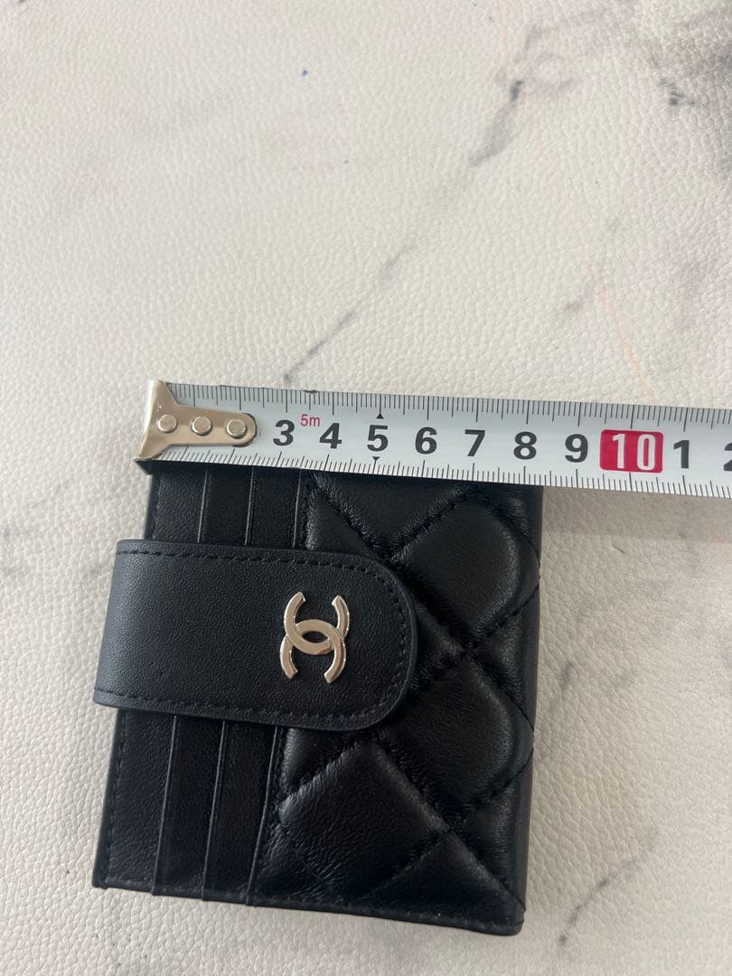 CHANEL レザーブラック 二つ折り財布