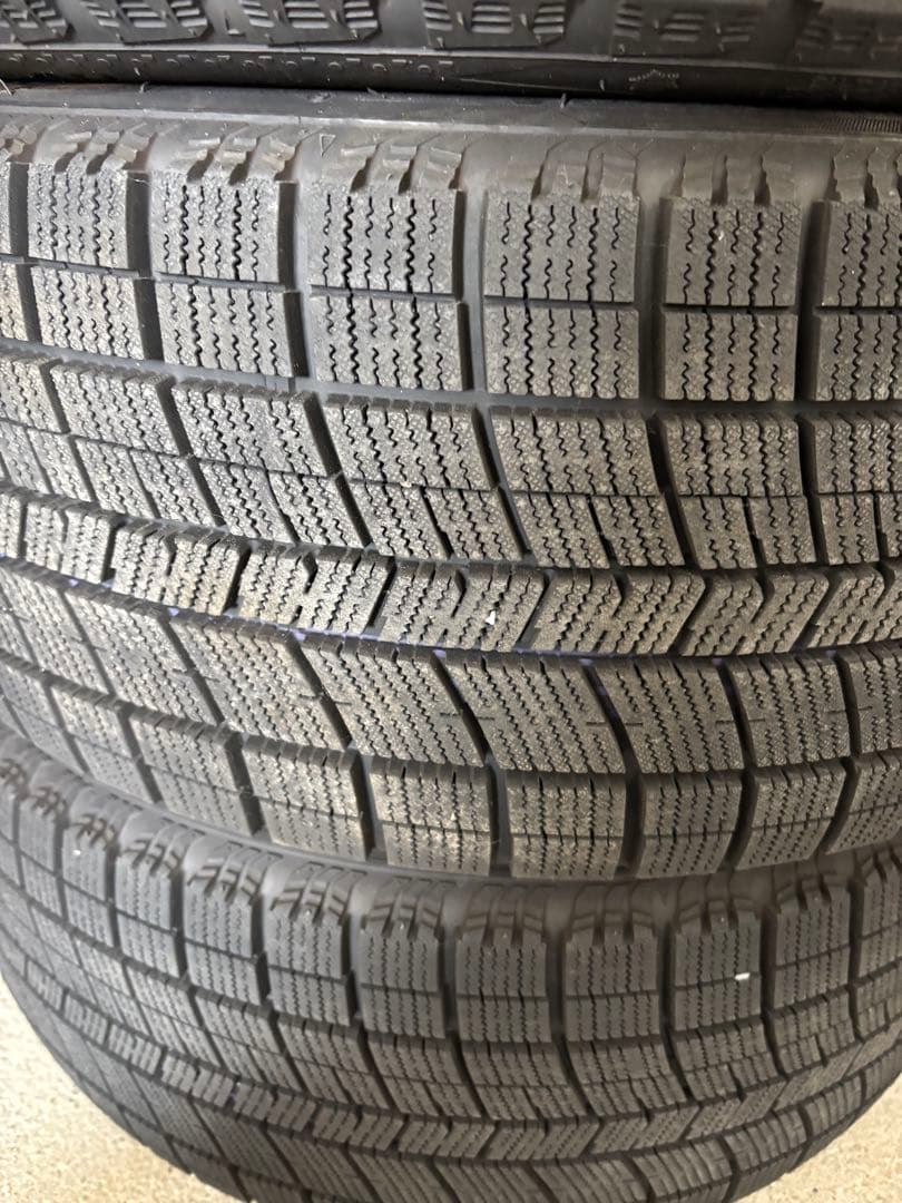 スタッドレスタイヤ 17インチ 2本セット