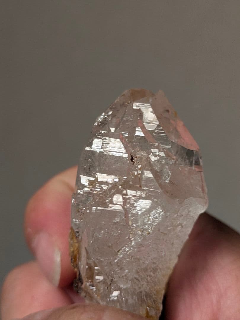 ネパール産　ガネーシュヒマール　カテドラル水晶　　階段膜が綺麗！　50グラム！