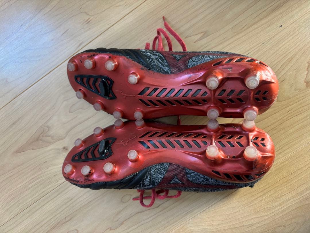 Mizunoモレリアネオ3βセルヒオラモス