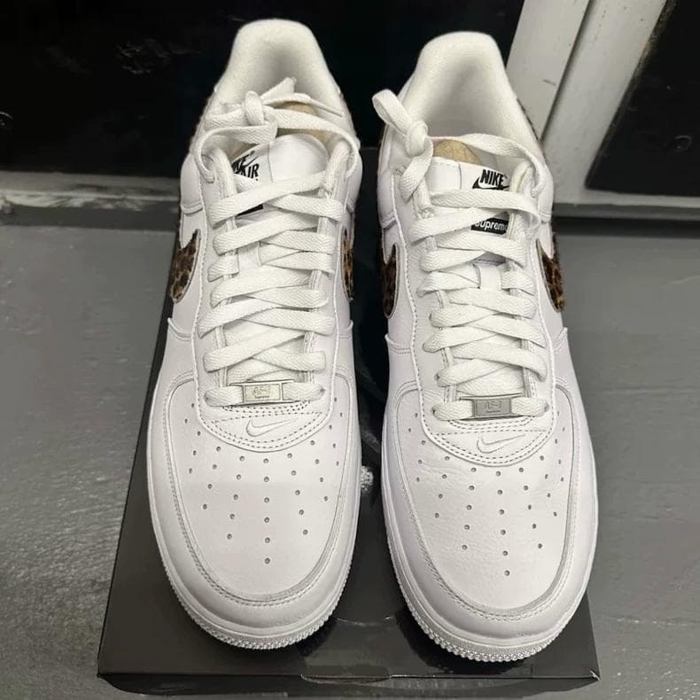 新品 GOODENOUGH × シュプリーム× NIKE Air Force 1