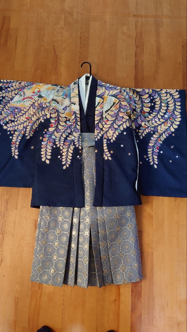 七五三　藤の花模様袴と上着セット