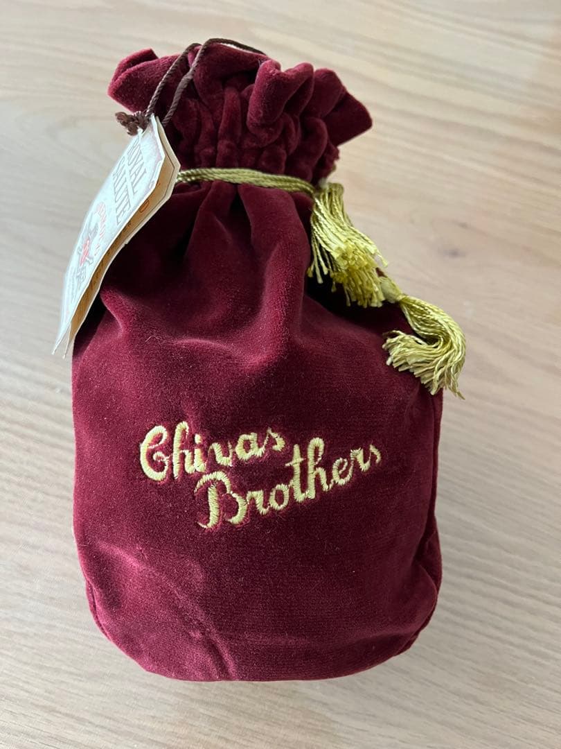 Chivas Brothers 700ml ウイスキー 陶器ボトル