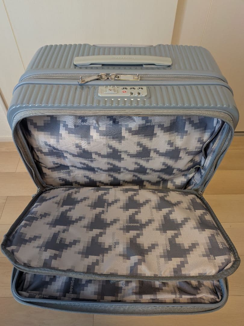 キャリーケース Lサイズ innovator