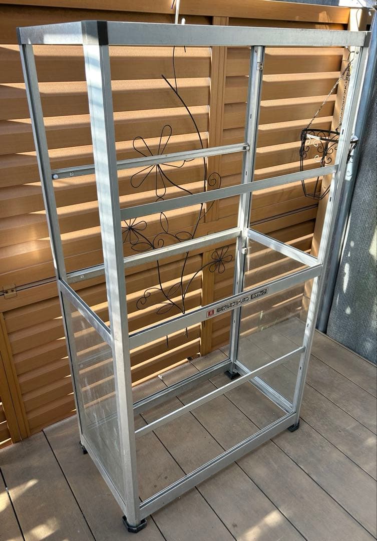 ガラス温室　ガーデニング