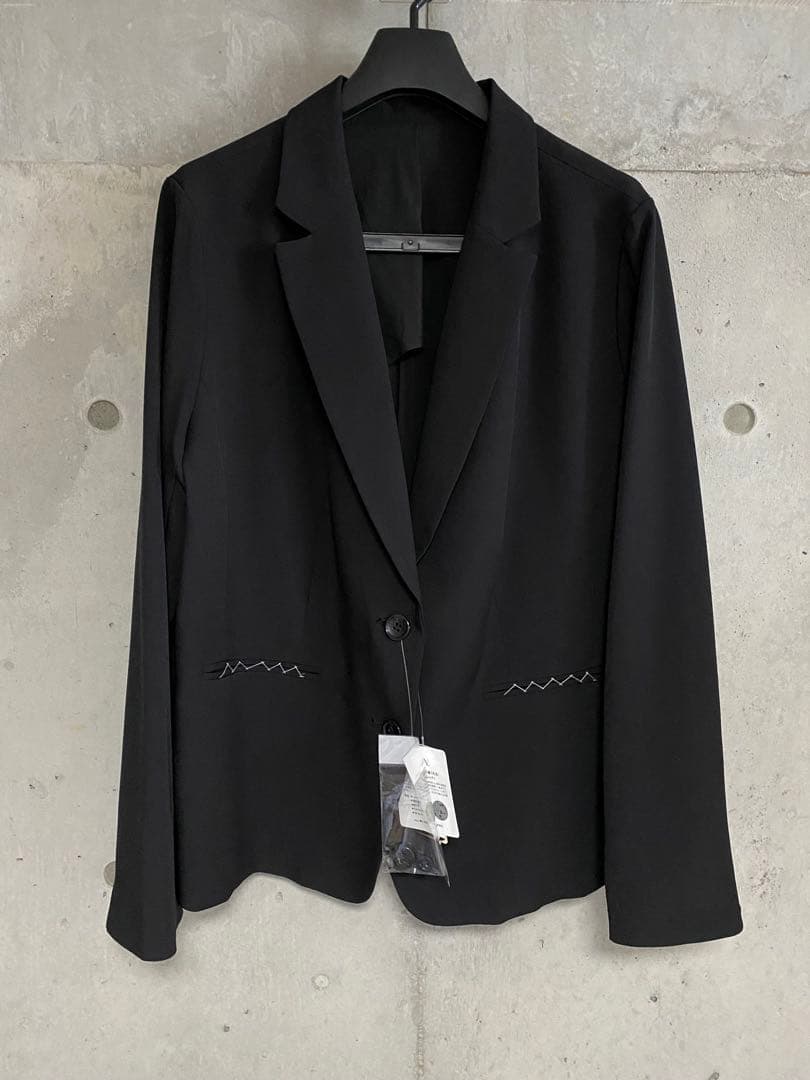 洗えるストレッチテーラードジャケット テーパードパンツスーツ　3L　ブラック