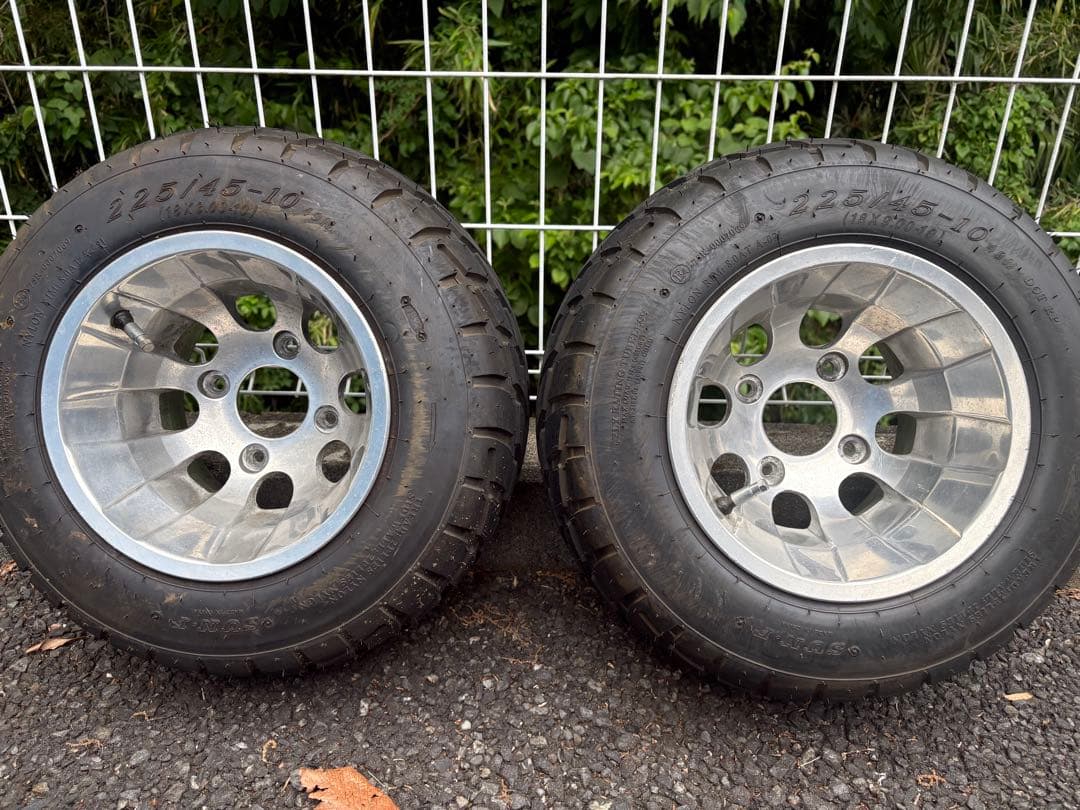 ジャイロキャノピーホイールタイヤセット