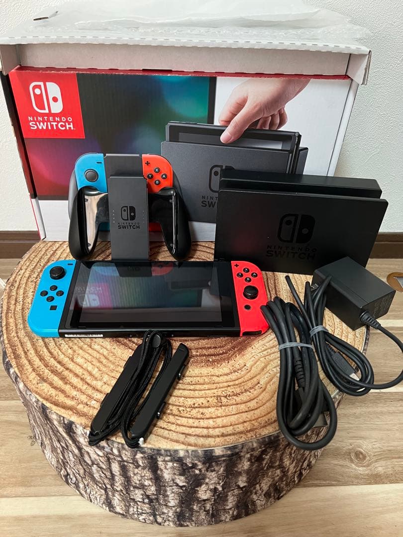 Nintendo Switch ニンテンドースイッチ本体　ネオン⑤