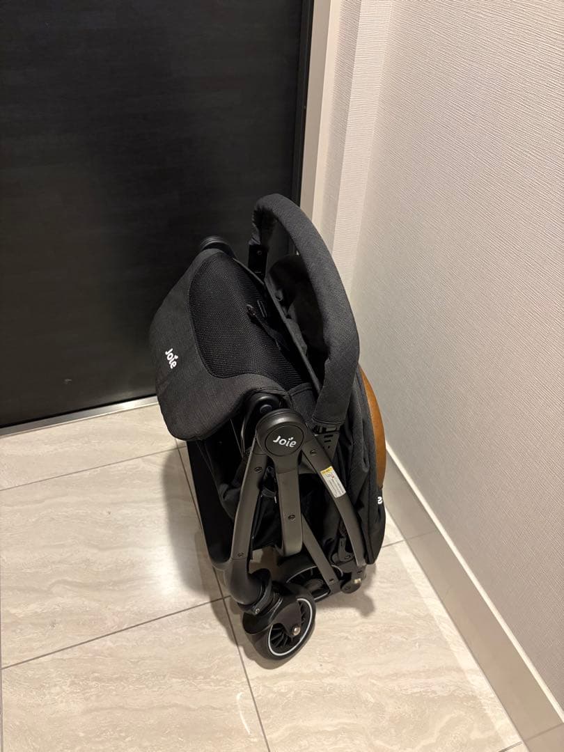 Joie ベビーカー　ツーリスト　収納袋・レインカバーつき