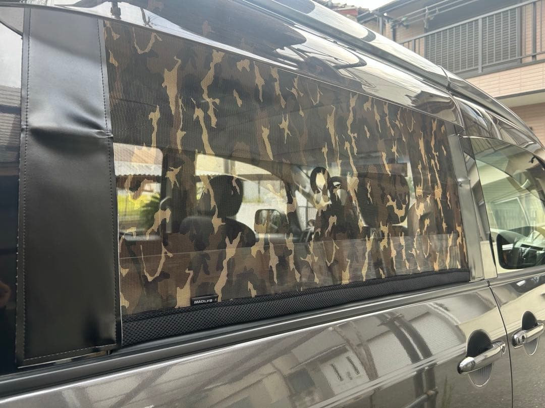 デリカ　D5 防虫ネット