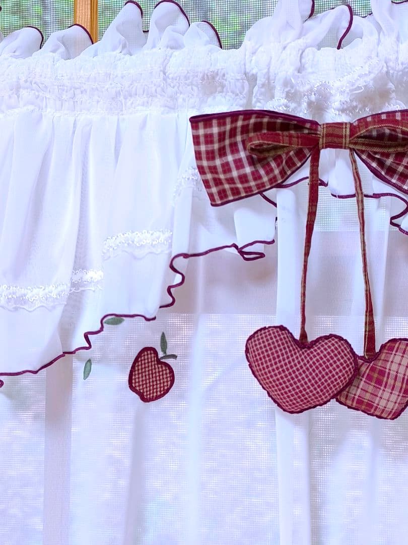 ⭐️アメリカンカントリー雑貨❤ෆりんごෆいっぱい☘️　レースカフェカーテン