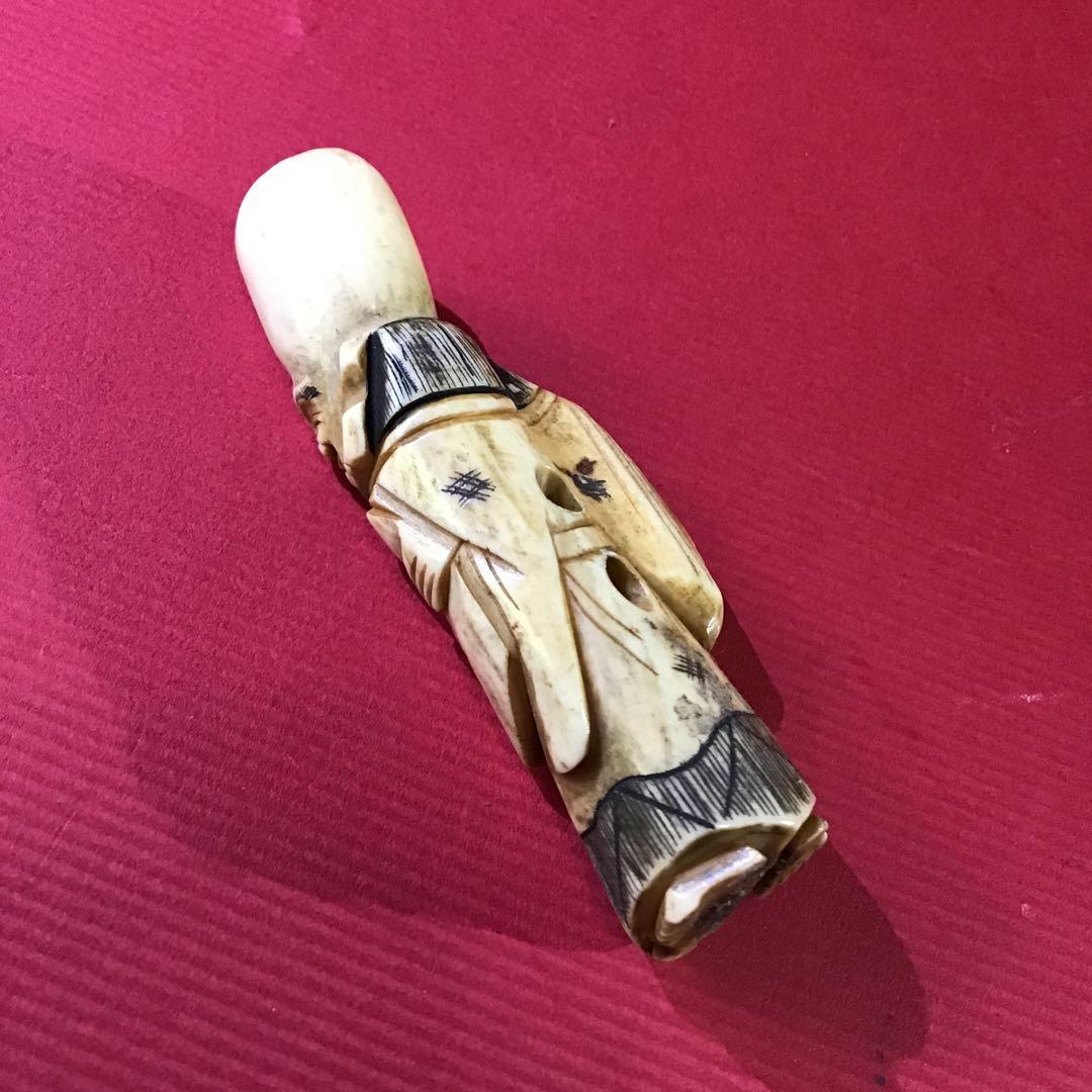 根付　布袋図　ホンシュウ鹿角　江戸時代保証　　N12