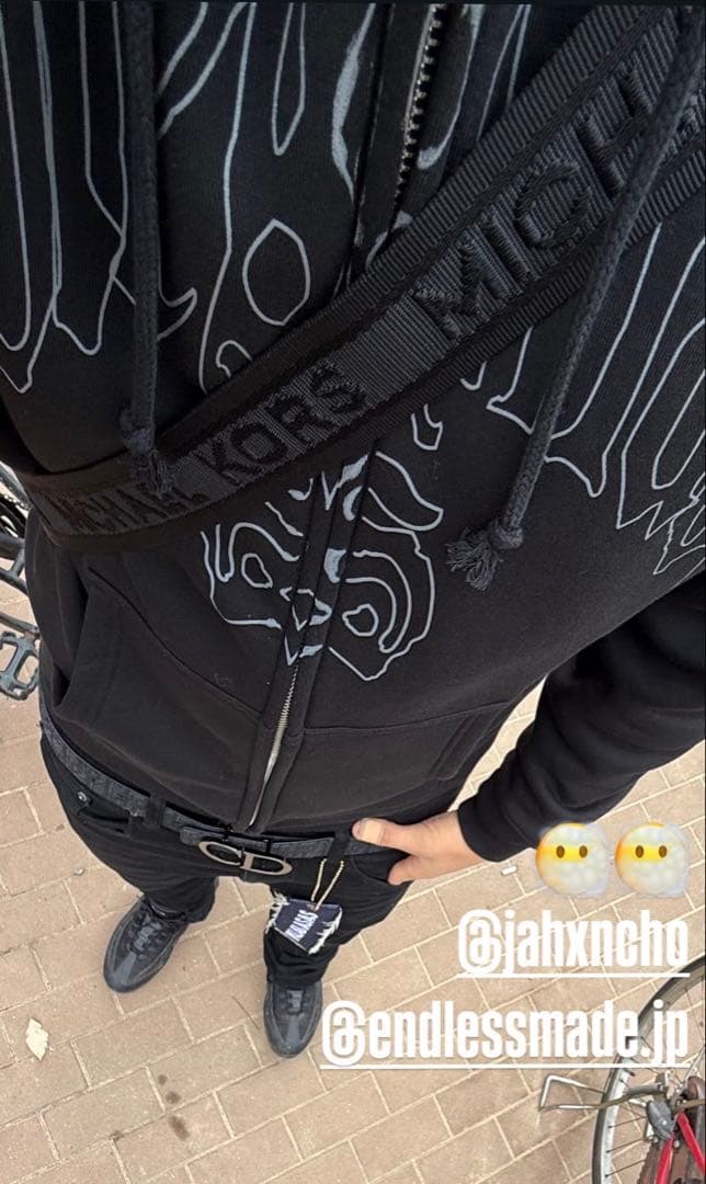 endless made ジップパーカー Mサイズ