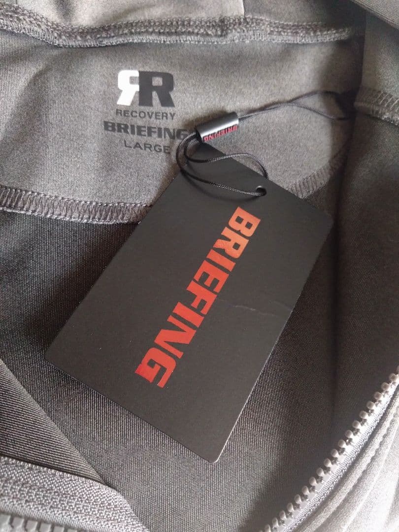 BRIEFING フード付きグレージャケット