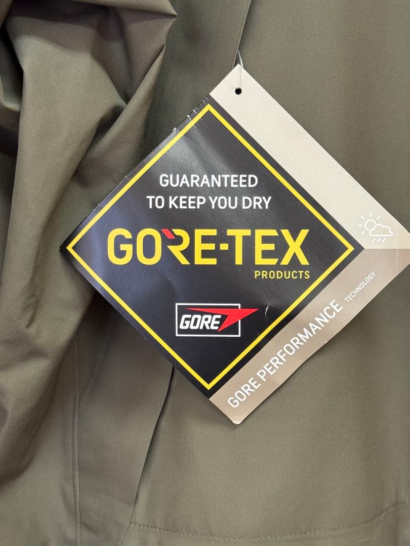 未使用タグ付き クライムライトジャケット（L）NP12003 廃盤 刺繍ロゴ