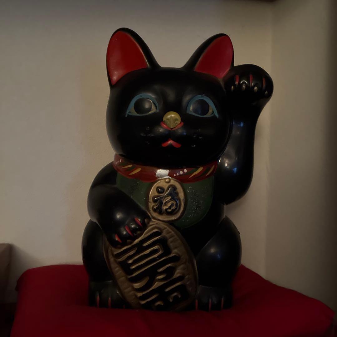 ⭐︎招き猫⭐︎黒い招き猫 陶器製 約30cm