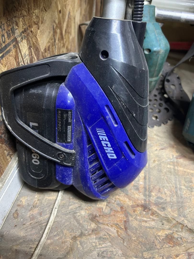 ECHO EGT306 バッテリー式芝刈り機