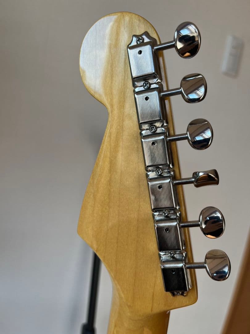 フェンダージャパン ストラト キルト 22フレット エレキギター