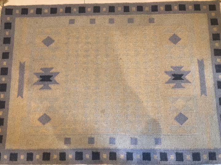 unico ウニコ　ラグ