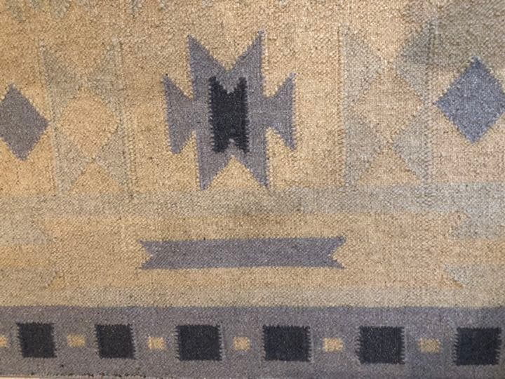 unico ウニコ　ラグ