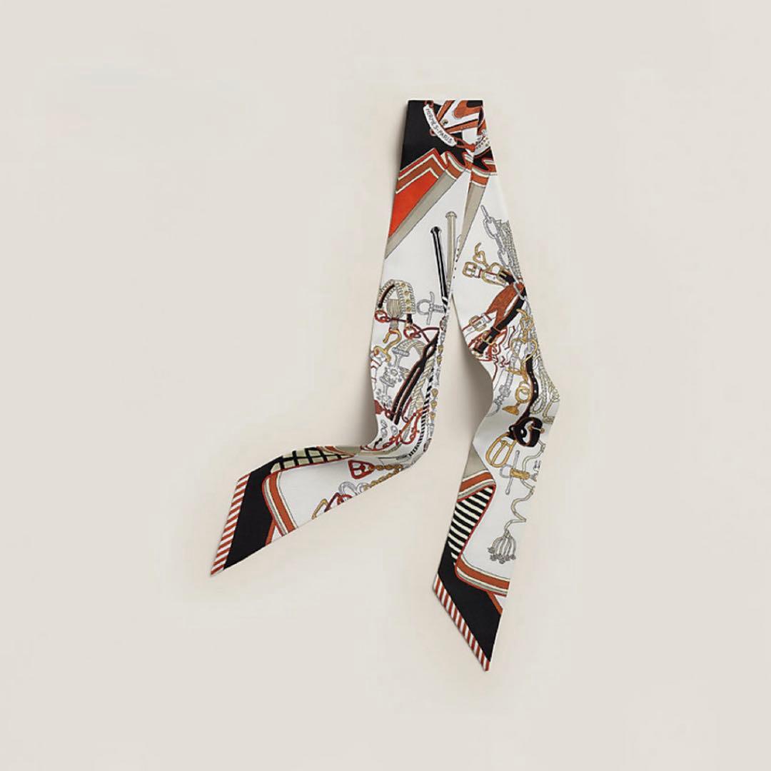 【新品未使用】エルメス ツイリー 《鞍職人の花束》