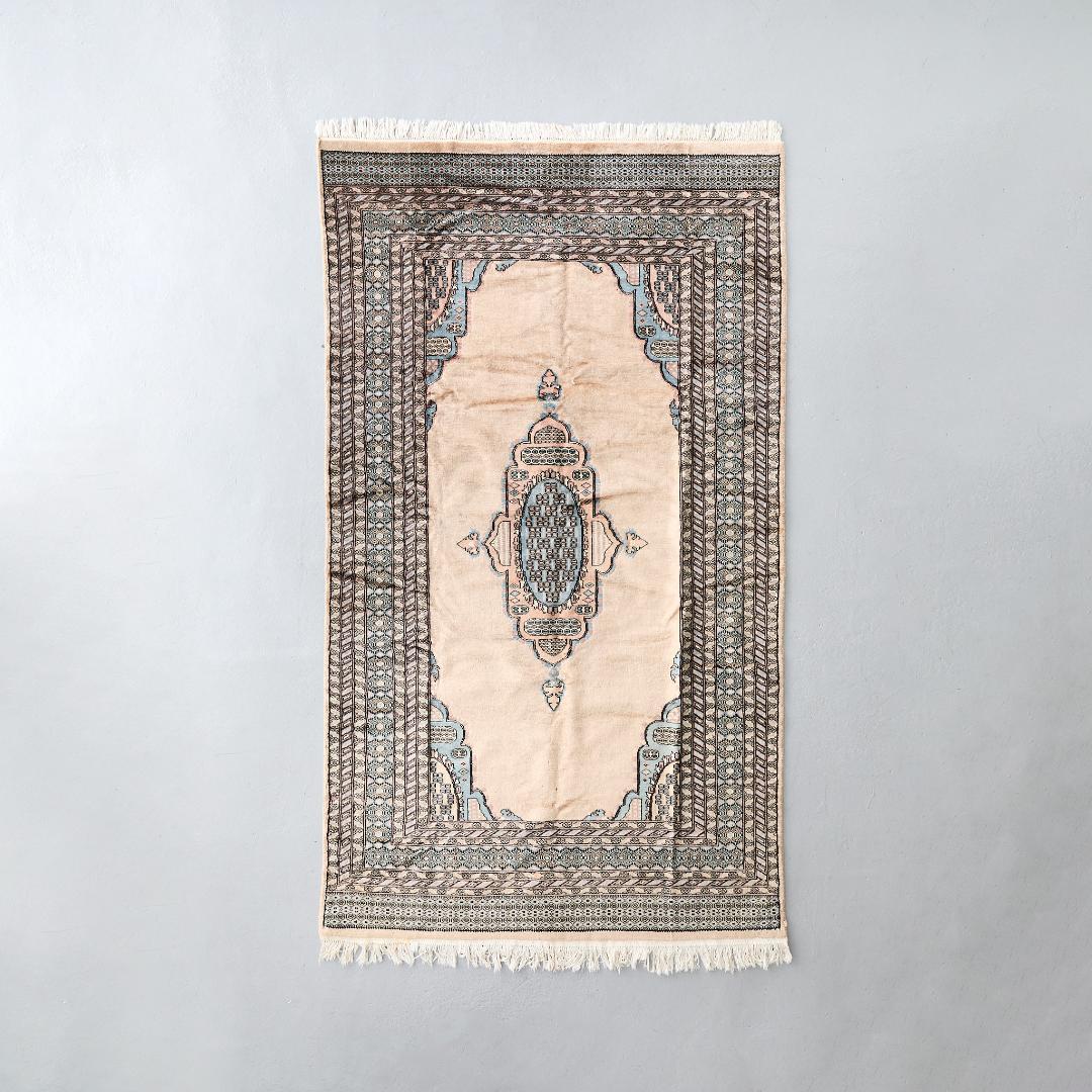 大型ヴィンテージラグ　パキスタン産　トライバルラグ(283×153cm) サンド