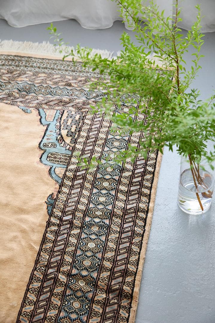 大型ヴィンテージラグ　パキスタン産　トライバルラグ(283×153cm) サンド