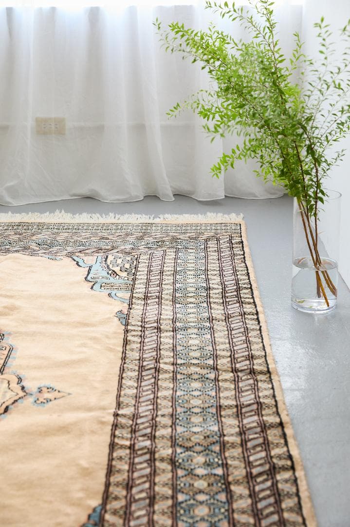 大型ヴィンテージラグ　パキスタン産　トライバルラグ(283×153cm) サンド