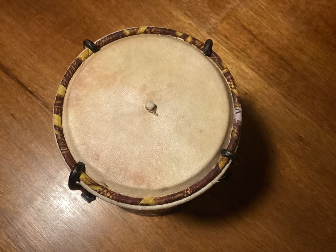 【希少】Lua Rasta 工房製 クイーカ ／バイーア製 彫刻入り