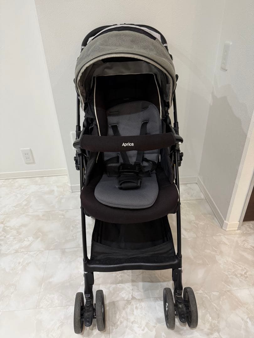 【美品】Aprica ラクーナ ビッテ レザーハンドル AB型 コンパクト