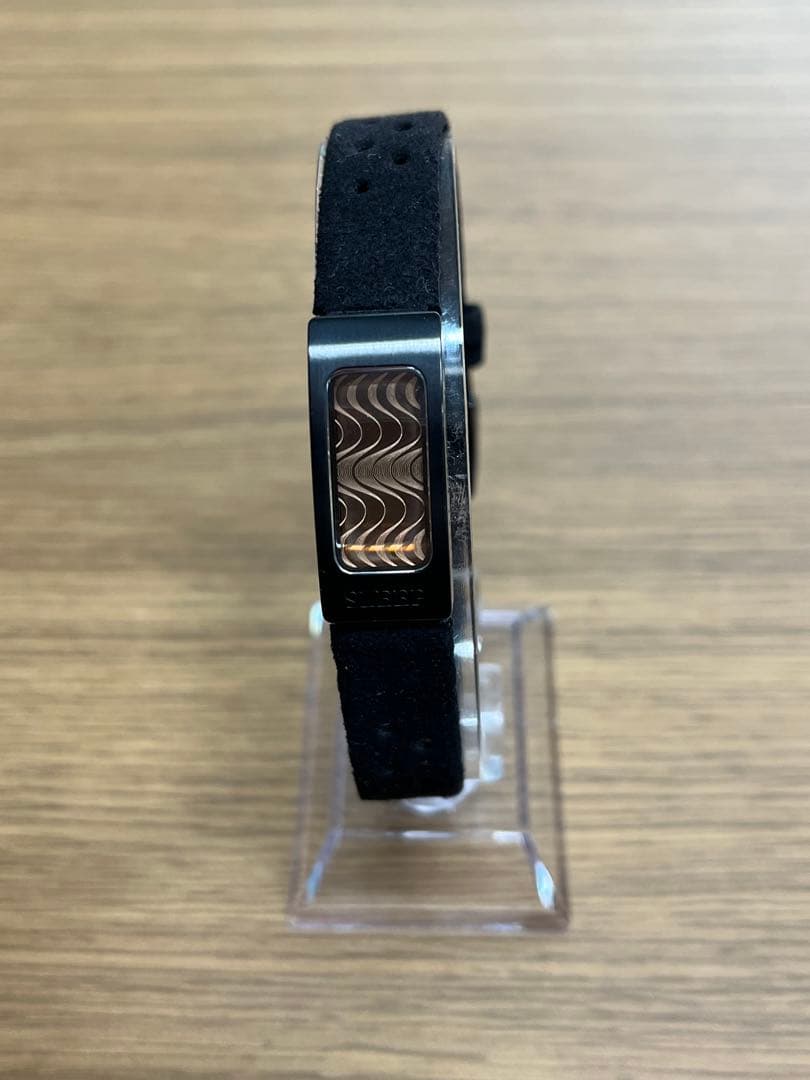 フィリップスタインPhilip Stein 自然周波数 ブレスレット ブラック