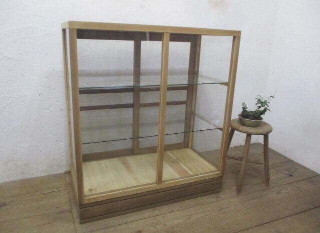 アンティークガラス棚