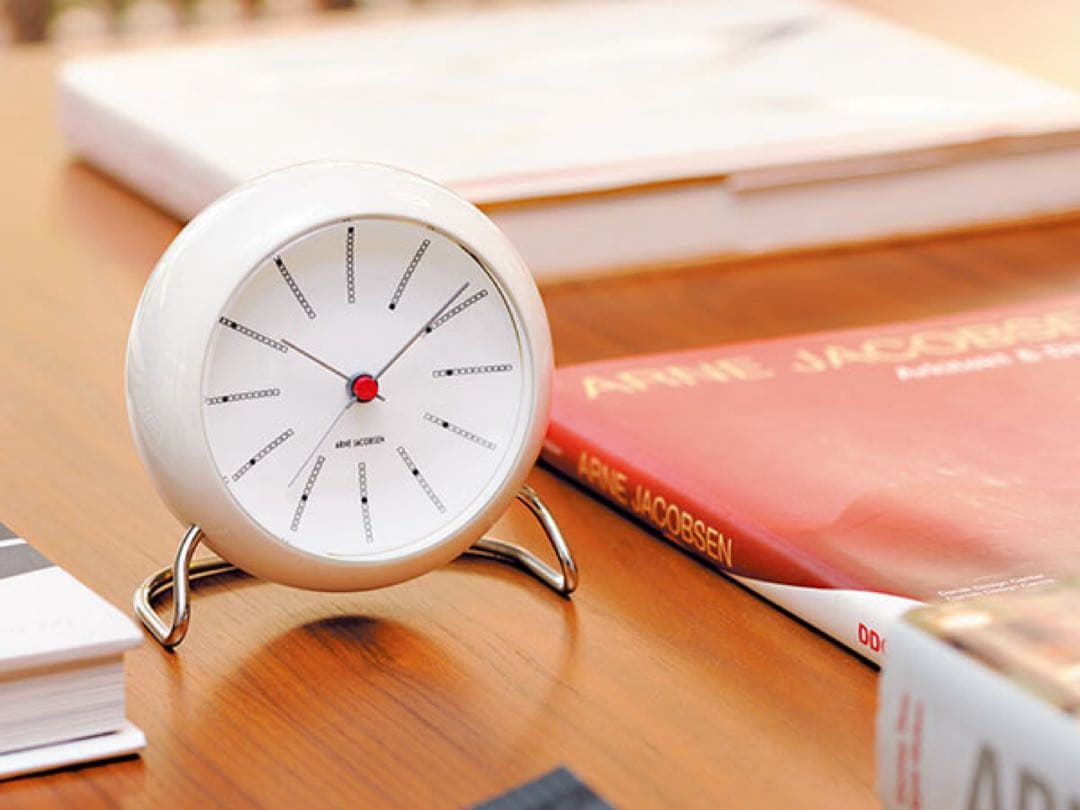 【新品未使用】ARNE JACOBSEN/テーブル クロック Bankers