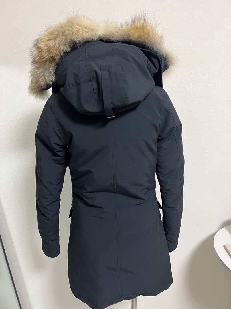 最終値下げ‼︎【美品】カナダグース　ダウンSサイズ