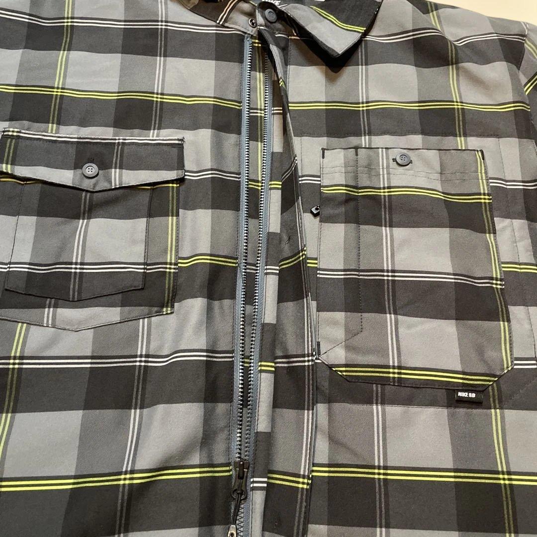 未使用　NIKESB ナイキエスビー　スノーボード　ウェア　チェック　ダウン