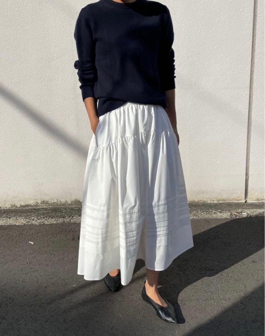 【pekopoko】eldo エルド　ピンタックロングスカート ホワイト