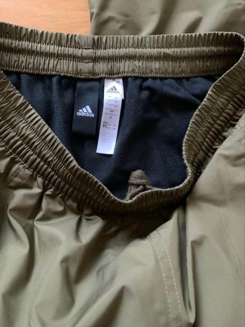 【美品】adidas TWNTY4SVN セットアップ カーキ　メンズ　Mサイズ