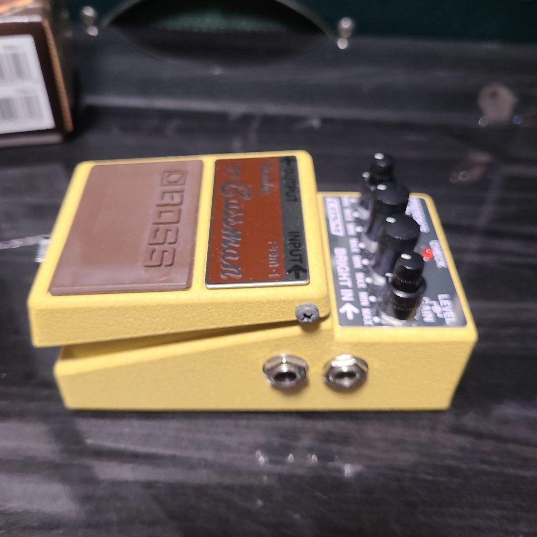 お菓子マン BOSS Fender '59 Bassman