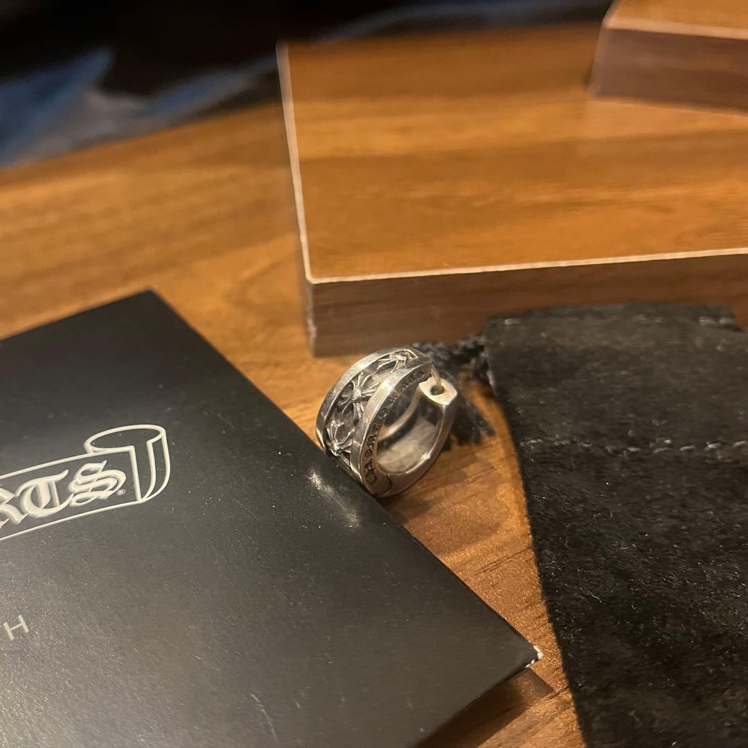 【正規品】Chrome Hearts ナローVバンドCHXピアス