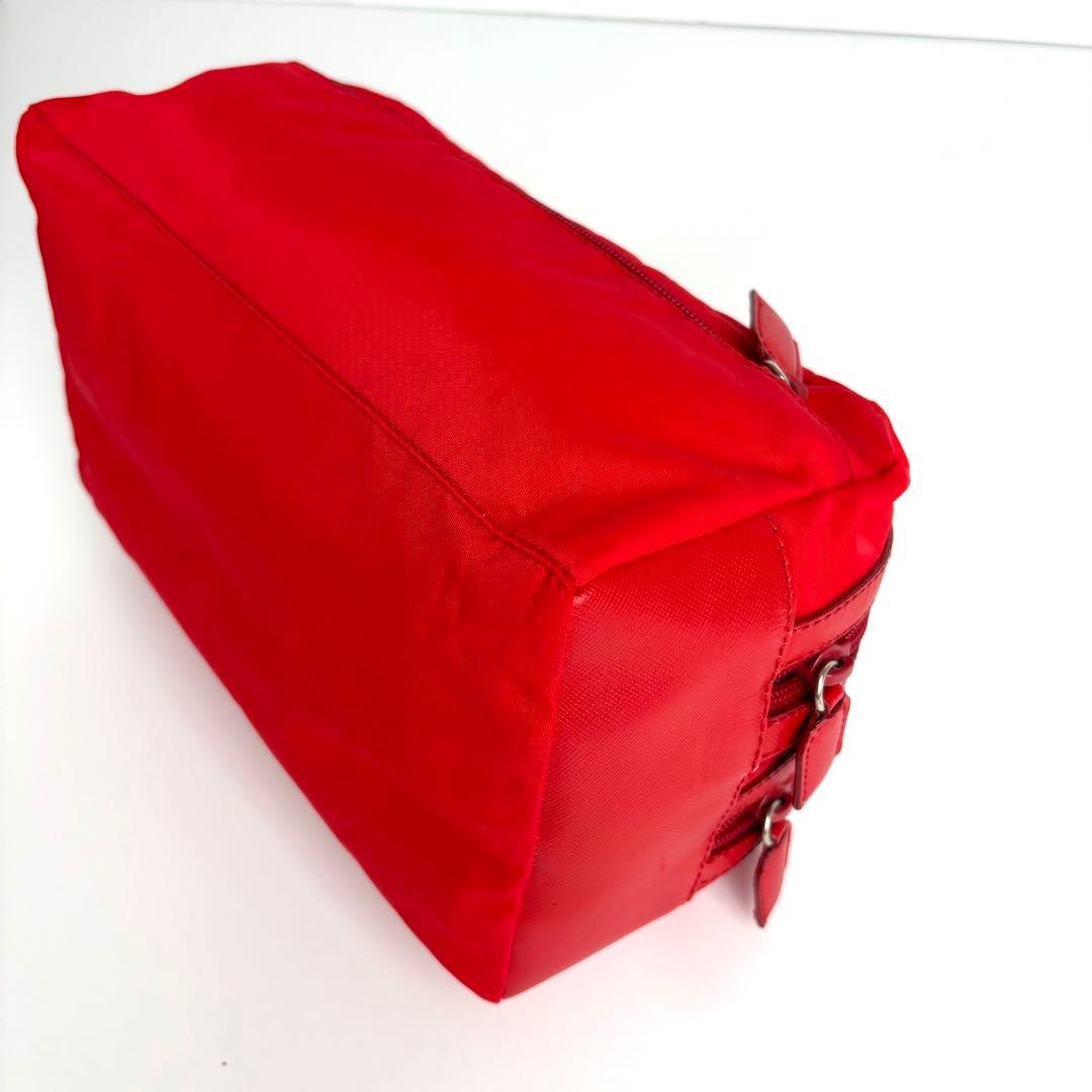 極美品 PRADA セカンドバッグ ポーチ 三角ロゴ ナイロン サフィアーノ